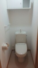 落ち着いたトイレです サンライツ伊賀