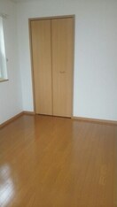 コンパクトで使いやすい洋室です サンライツ伊賀