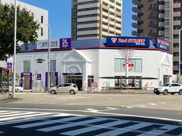 セカンドストリート桜山店 1520m セレノカーサⅢ
