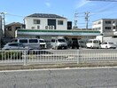 ファミリーマート緑浦里店(コンビニ)まで1557m プレスト・リヴィエール