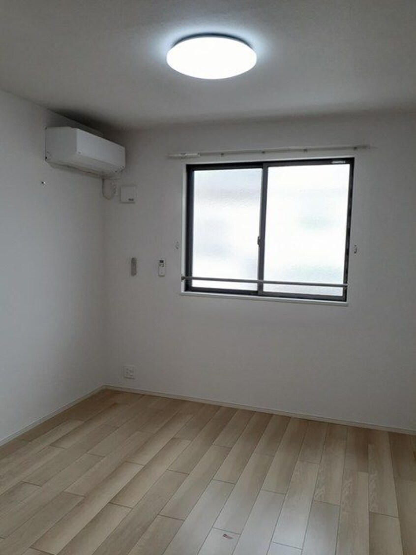  アリエッタさんたかね