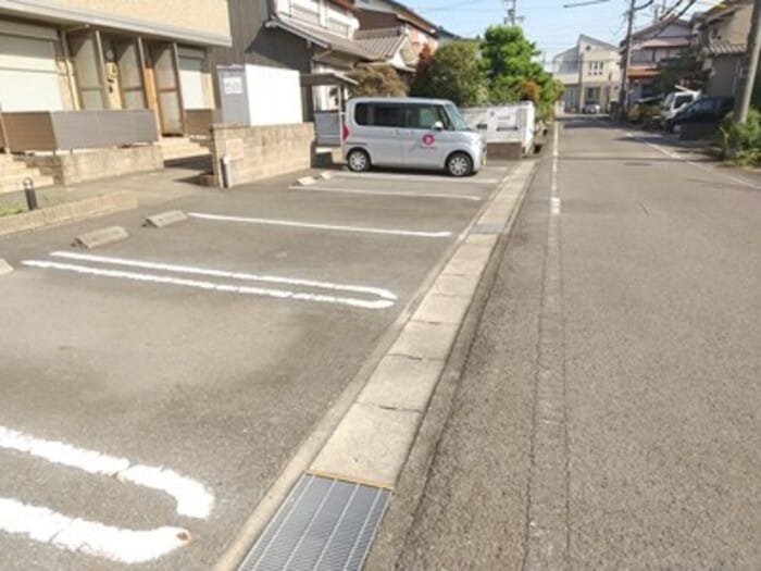 駐車場です リヴェール