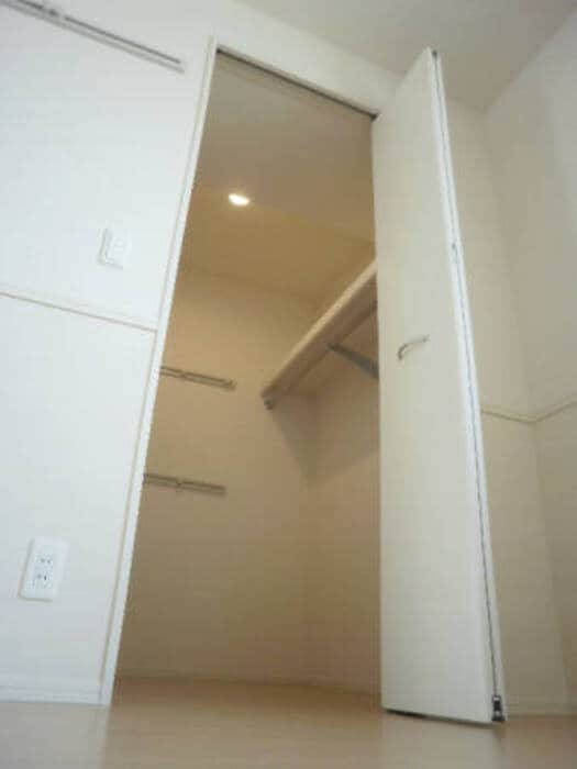  パークヒルズ ミモザ