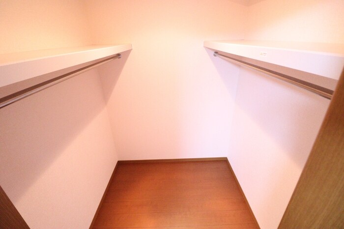 内装もきれいです ＺＯＮＥ亀城　Ａ