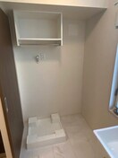 ゆったりとスペースのある洗面所 レジデンス大府駅クロス