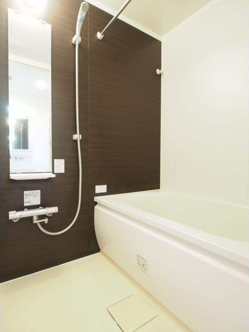 ゆったり過ごせるお風呂です アーバンコート亀城