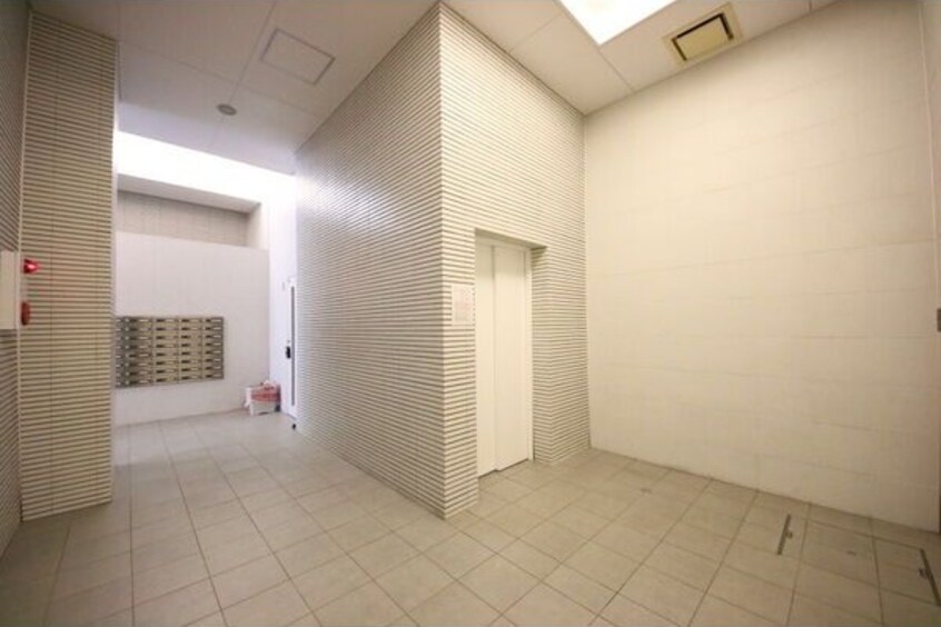 毎日通るロビーはこのようになっています プラウランド堀田