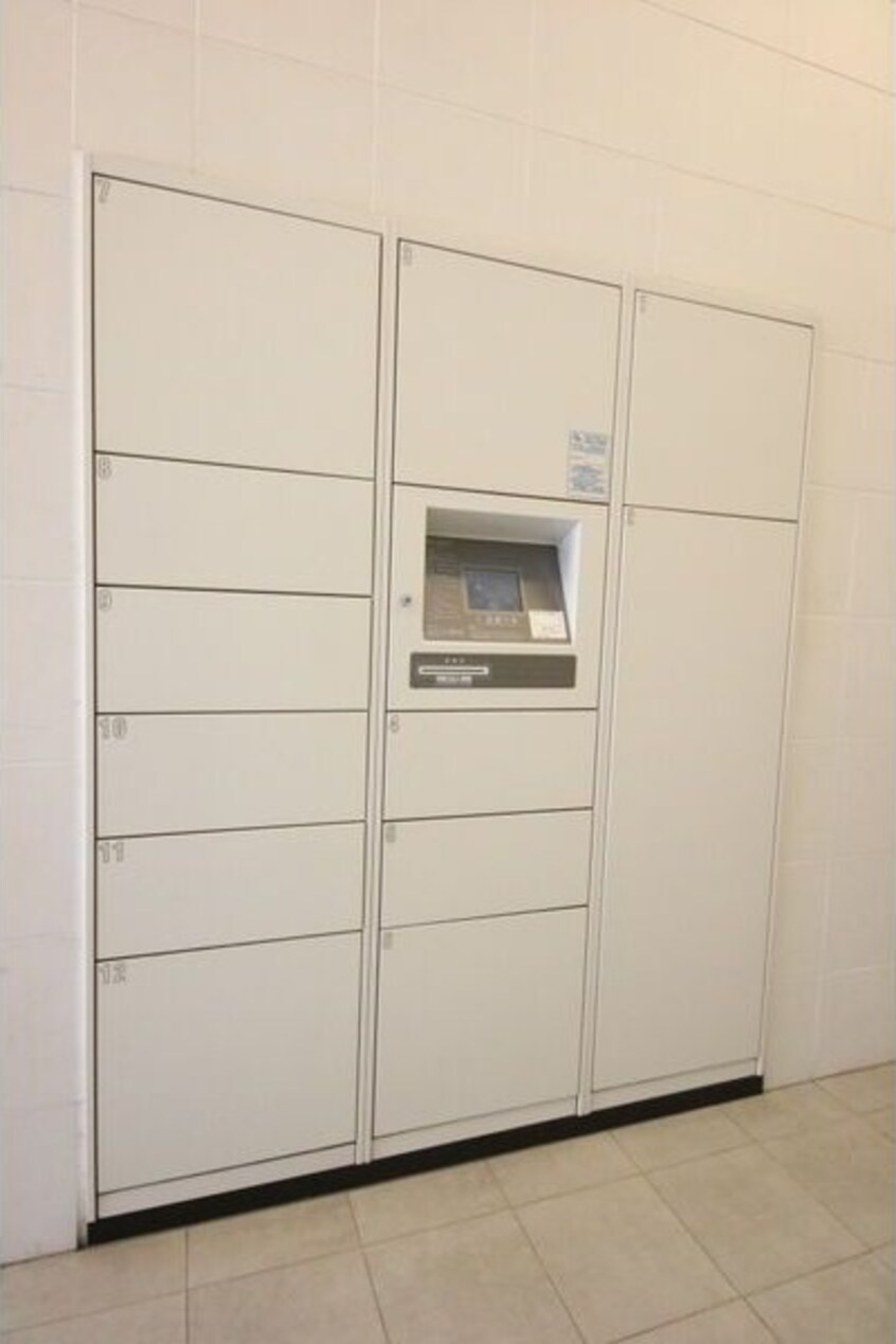  プラウランド堀田