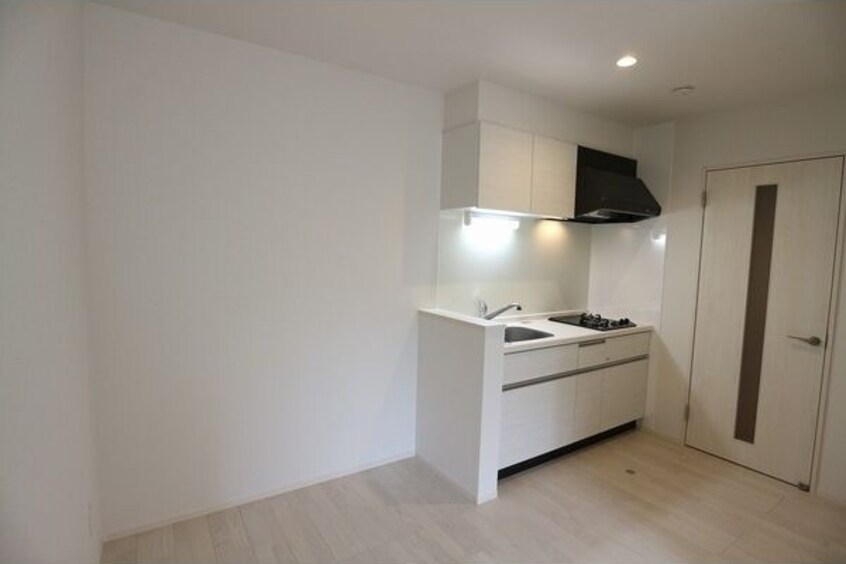  Grandtic Moralis N(グランティックモラリスエヌ)