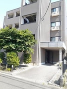 サンハイムアオヤマの外観