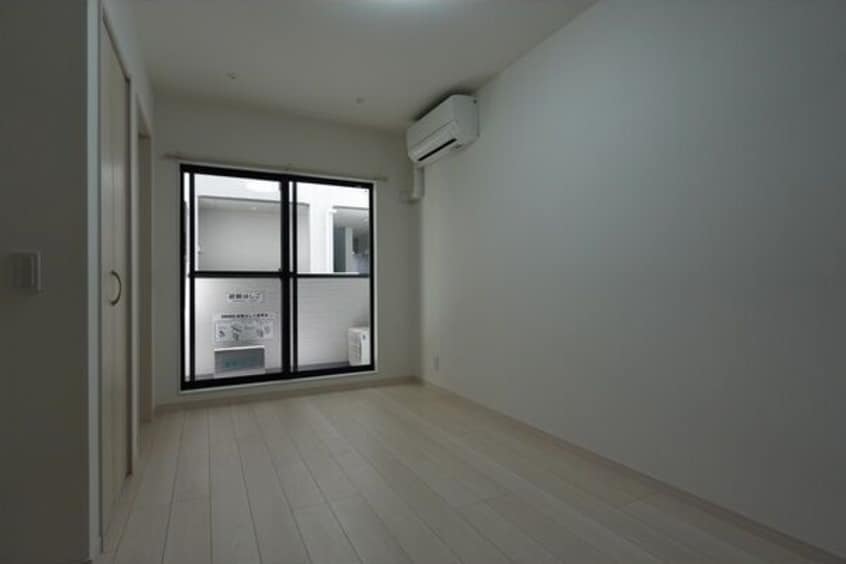 ゆったりとしたリビングです メイクスR道徳公園Ⅱ