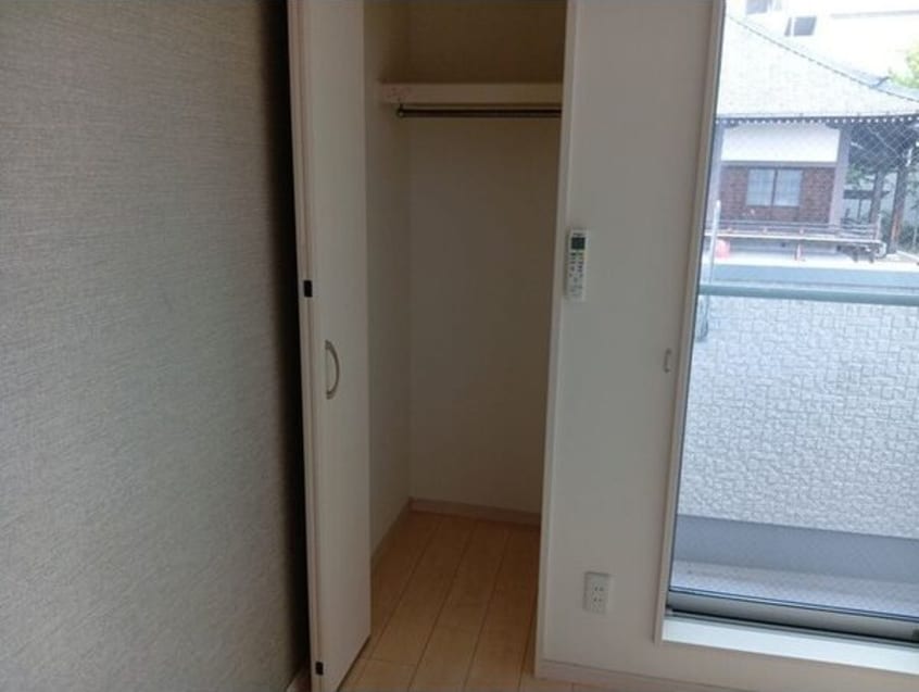 たっぷりとした収納スペースです LUNA　FORZA神宮西