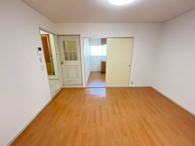 内装は落ち着いています エクセルハイム