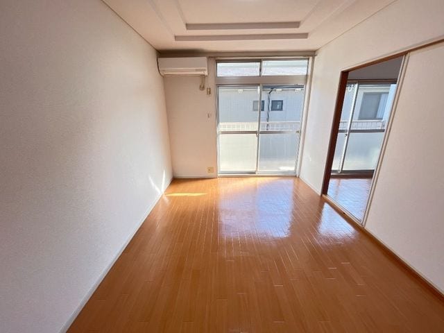 明るい洋室です エクセルハイム