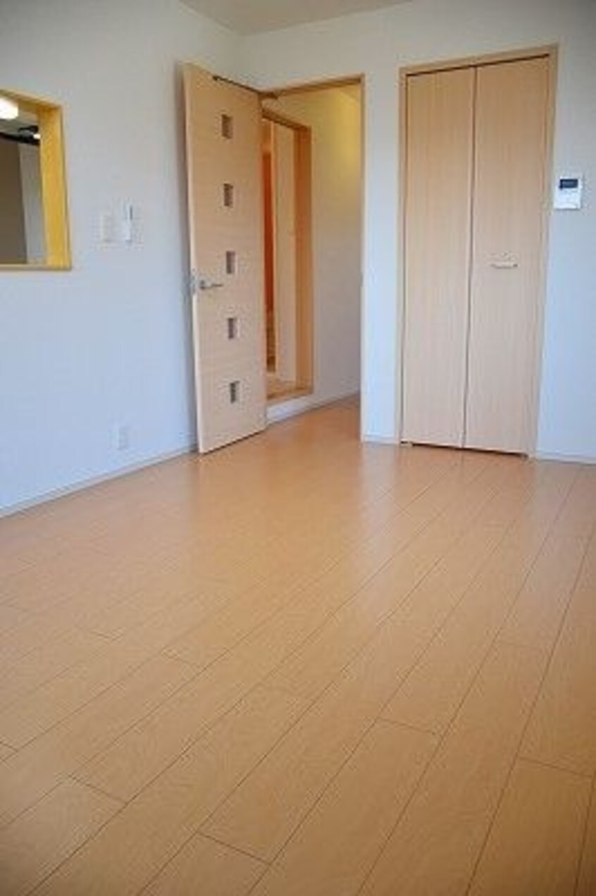  オレンジヒルズ論田Ａ