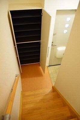  オレンジヒルズ論田Ａ