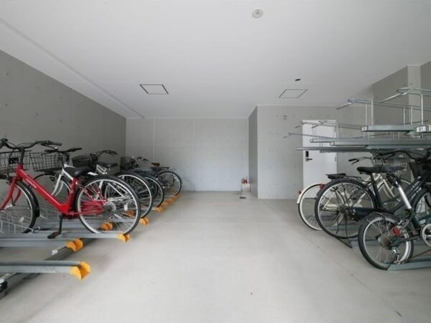 宅配ボックスです 弥富通ライズ