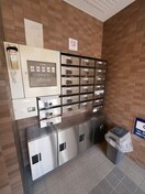 毎日通るロビーはこのようになっています クレストステージ瑞穂