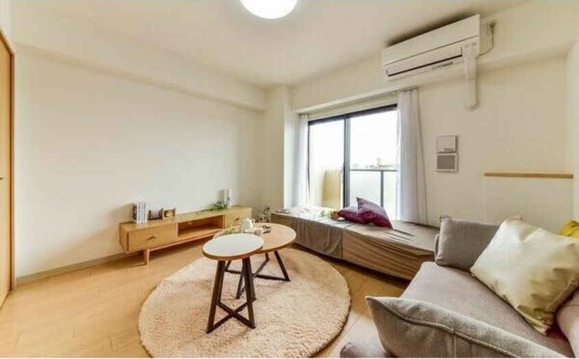 ゆったりとしたリビングです プレイズシード瑞穂通