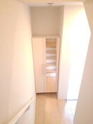 シューズボックス付きの玄関です ハミング新瑞橋