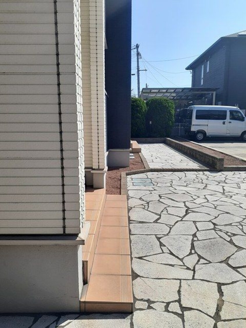  サンビレッジ前畑