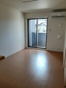 クーラー付きのリビングです サンビレッジ前畑