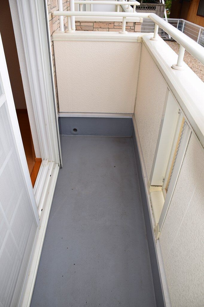 落ち着いた時間を過ごせるバルコニーです フォルシュ　Ｇ