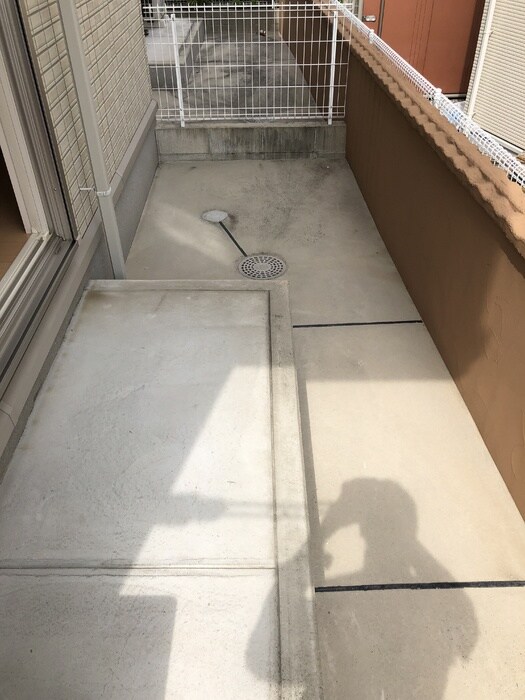 洗濯を干すバルコニーです 碧エイト