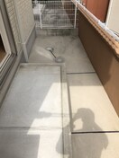 洗濯を干すバルコニーです 碧エイト