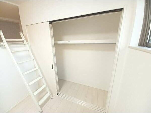 専用の収納スペースです ドミナント堀田