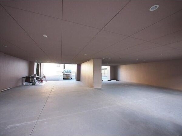 駐車場です オルソパール伝馬