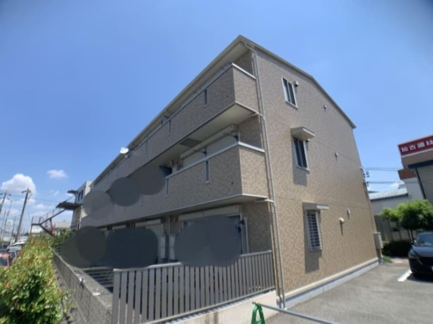 外観は落ち着いています グランディールⅡ