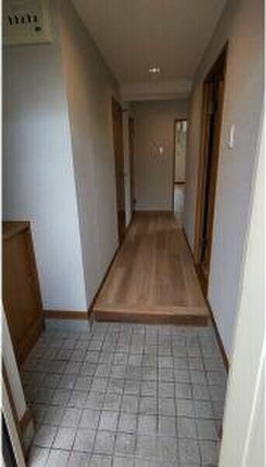 収納もある玄関です ラルス瑞穂