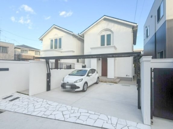 外観は落ち着いています グラシアベル　Ⅱ棟