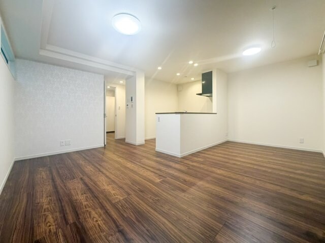 こちらの居間で趣味の時間をお楽しみください グラシアベル　Ⅱ棟