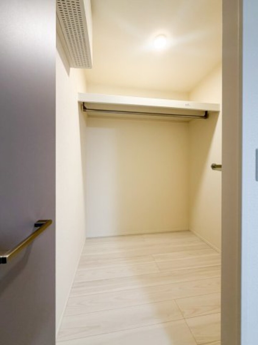 ウォークインクローゼット 瑞穂区春山町戸建