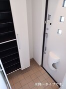 毎日通る玄関はこちらです パーシモンⅡ