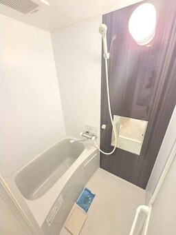 日々の疲れを癒すお風呂付です