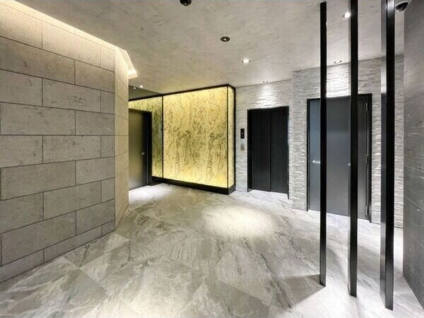 落ち着いたロビーです S-RESIDENCE金山epure