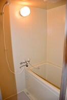 落ち着いた空間のお風呂です ハイツ江端