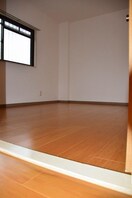 落ち着いて過ごせるお部屋なので、寝室にいかがでしょうか ハイツ江端