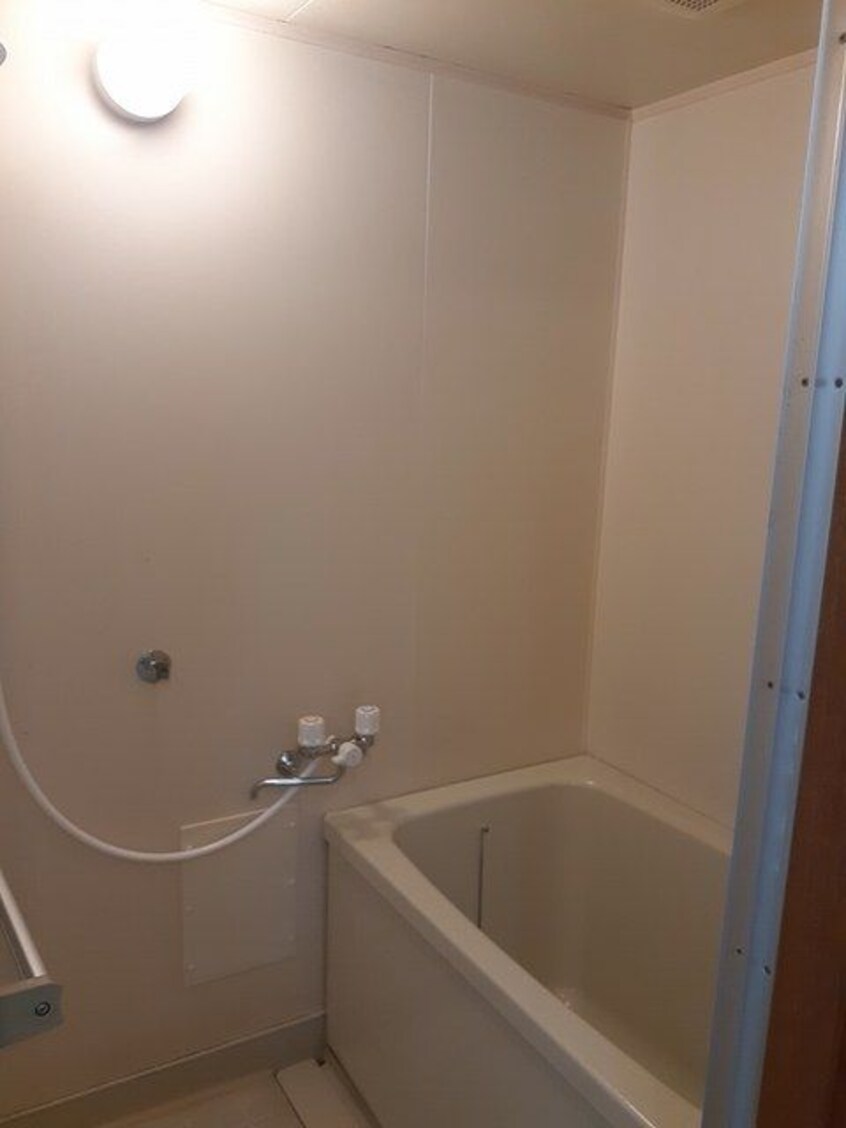 きれいなお風呂です ブルージュ名和