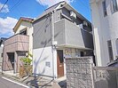 トリスアパートメントの外観