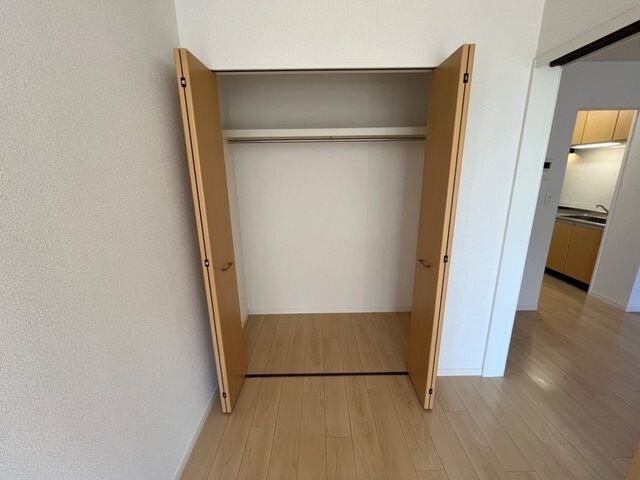 たっぷりとした収納スペースです エバーガーデン鳴尾