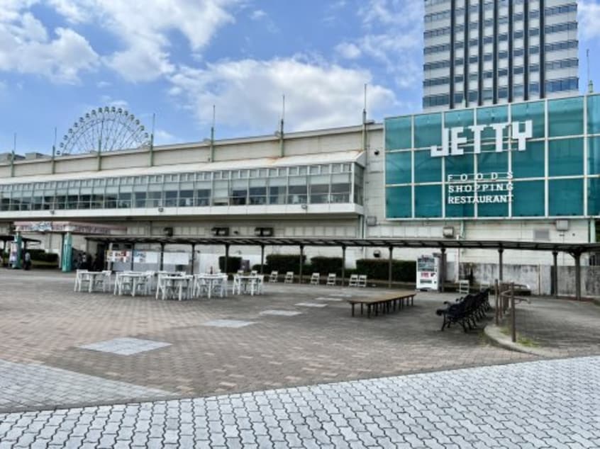 Sugakiya名古屋港JETTY店 554m イトコーハウス