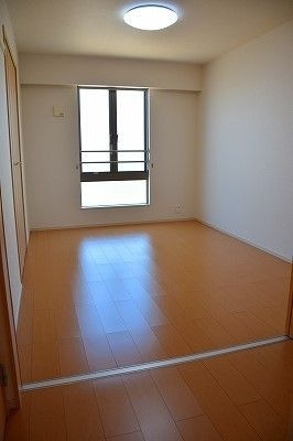  オレンジヒルズ論田Ａ