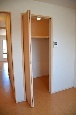  オレンジヒルズ論田Ａ