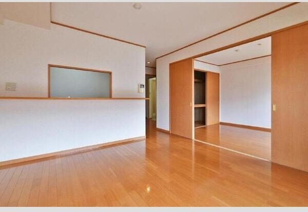  サンシャイン　阪野