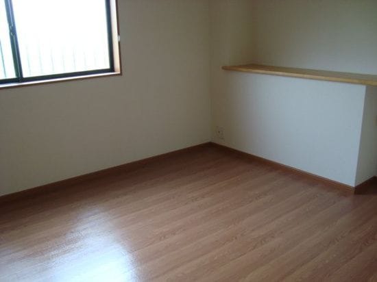  ラ・エレガンス77