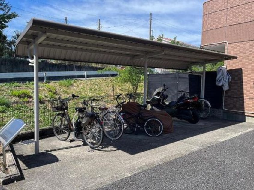  ラ・エレガンス77